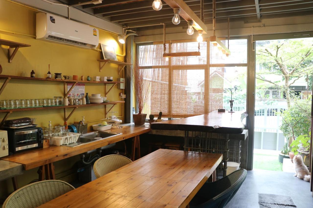 Nesuto Hostel Ramkamhaeng 52 Bangkok Eksteriør billede