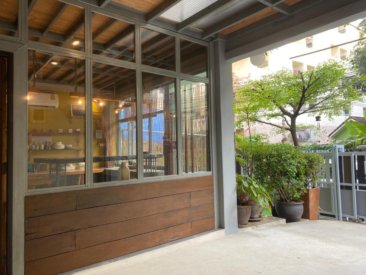 Nesuto Hostel Ramkamhaeng 52 Bangkok Eksteriør billede