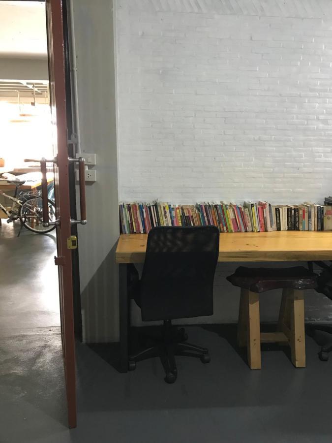 Nesuto Hostel Ramkamhaeng 52 Bangkok Eksteriør billede